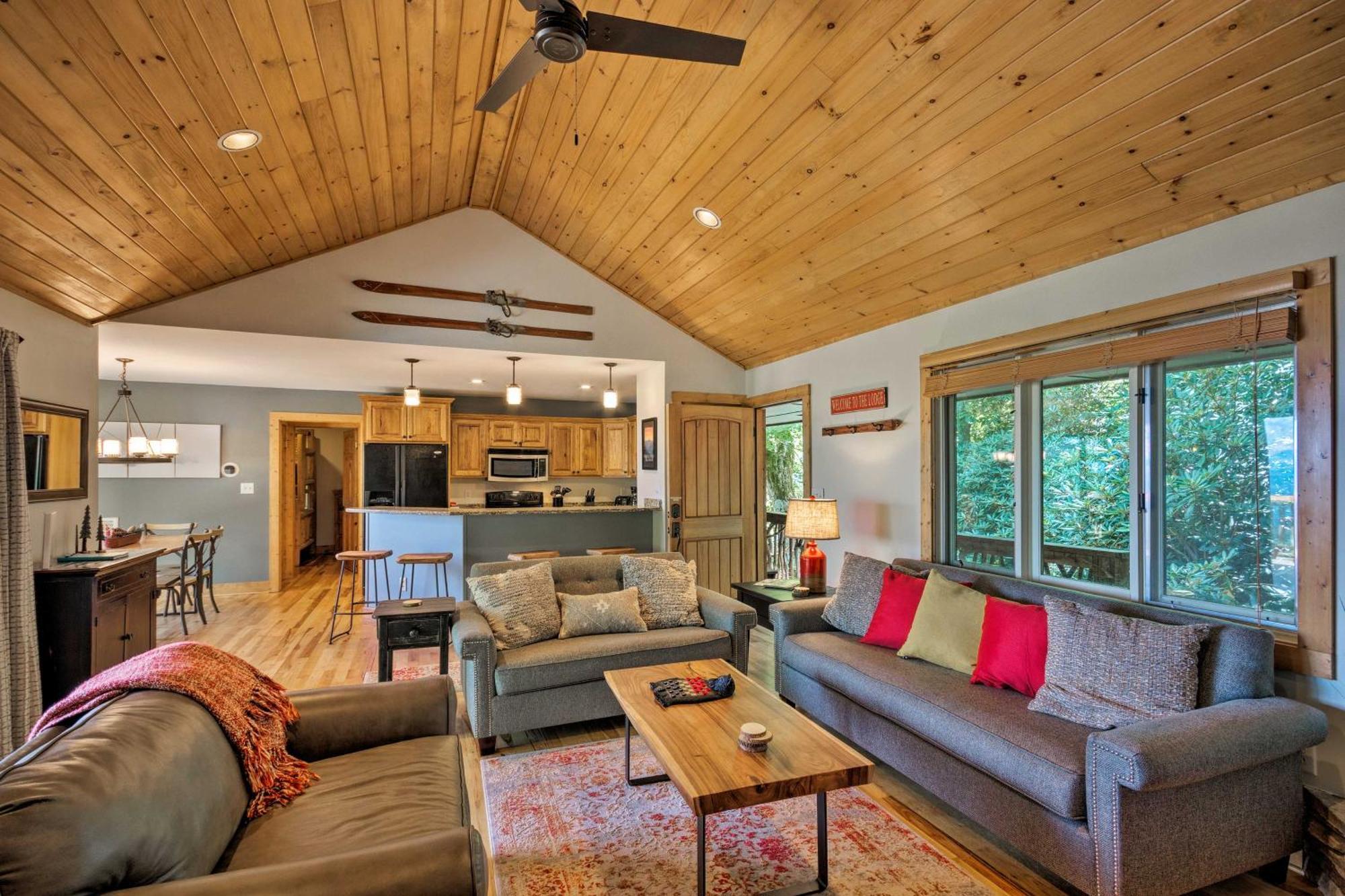 Cabin With Hot Tub And Mountain Views Less Than 5 Mi To Boone Blowing Rock Eksteriør billede